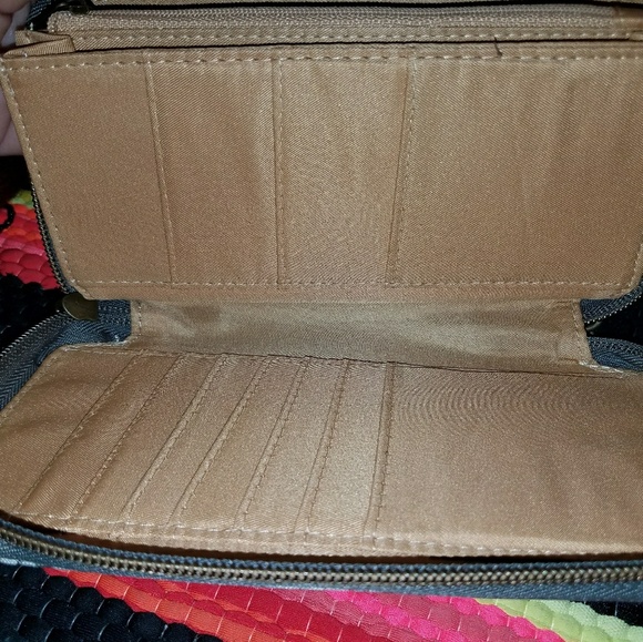 Wallet - Picture 3 of 3